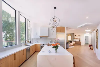 Image de Luxury Retreat with Pool\/Jacuzzi Mountain Retreat on 1. 7 acre land 25 mins to Sf