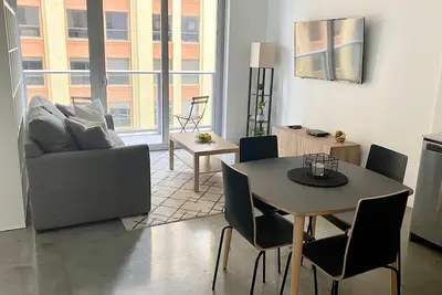 Image de Modern Condo in Prime Downtown Miami – Sleeps 3