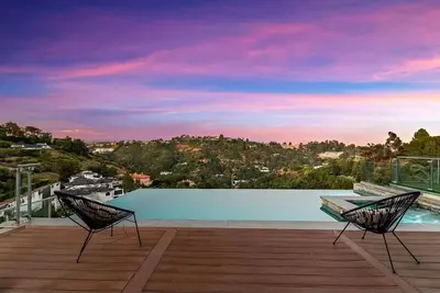 Image de Modern Viila Views Pool Jacuzzi