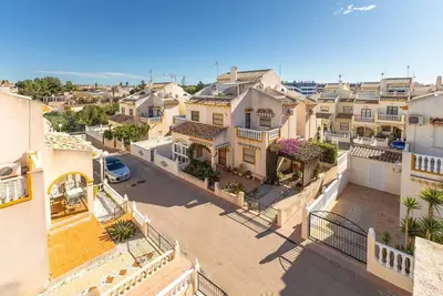 Image de 2 bedroom stunning home in La Zenia