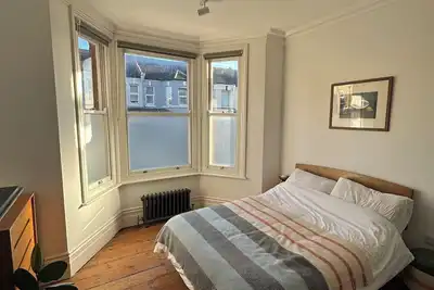 A stylish, well presented Victorian terrace, a stones throw from the beach