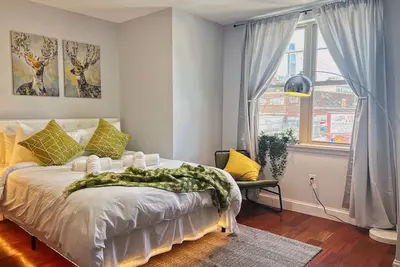 Image de Ramblei near Chinatown & CenterCity: 2-Bedroom - Unit C