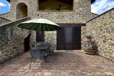 Image de La Badia ( farmhouse Le. Gi)