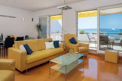 Image de Bel appartement de 3 chambres à Split