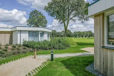 Image de Belle maison à Afferden avec WiFi