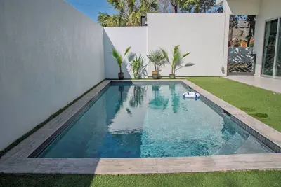 Image de Luxury Oasis near downtown w\/ Heated Pool