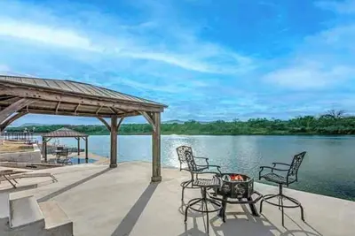 Image de Sandy Isles Lake Front 4-bedroom house in Kingsland Tx.