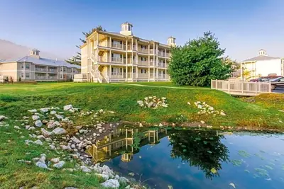 Image de Oak n' Spruce Resort in the Berkshires. Charming 2-bedroom in quaint Lee