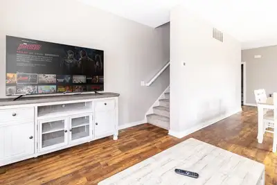 Image de Luxury Downtown Townhome w/ Private Garage Unit 4