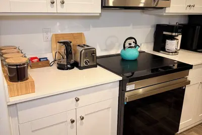 Image de Stylish, Newly built, 2br/2ba home in a quiet, enjoyable area of Bakersfield.