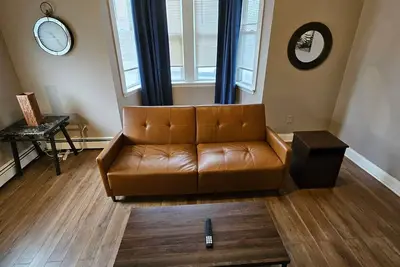 Image de Nice spacious apartment near Whole Foods, Brown University