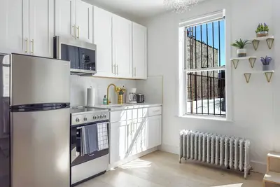 Image de Charming 2-bedroom house with WiFi and Ac in awesome Brooklyn