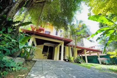 Image de Charming 3-bedroom villa with WiFi and Ac in Galle
