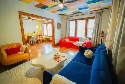 Image de Retro Retreat|Funky Vibes Duplex