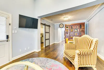 Image de 7 Mi to Toyota Stadium: Cozy Frisco Apartment!