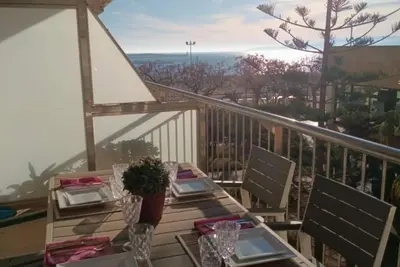 Image de Apartment on the first line of Paseo del Mar