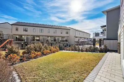 Image de Bright Nature Escape 2br Walkout Suite w/ Patio