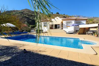 Image de Villa Marylou with swimming pool in Montagnes, Andalusie