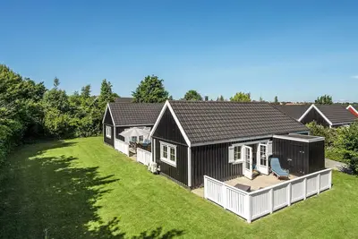 Image de Superbe maison à Vejby avec sauna