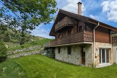 Image de Chalet spacieux à La Bresse, idéal pour familles et amis