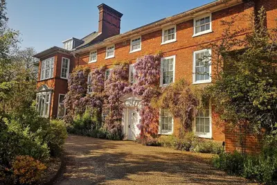 Image de Spacious apartment and grounds in South Norfolk village