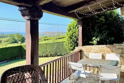 Image de The Cliffs - Vue de Pantin