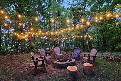 Image de Sleeps 6 Hot Tub, Fire Pits, Game Room & Scenic Views -Pet friendly