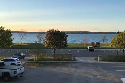Stunning Château - Little Traverse Bay