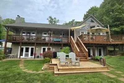 Image de 5 Kayaks, Wifi, Sandy Beach, Dog welcome, Shuffleboard