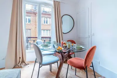Image de Élégant appartement près du Bon Marché, Paris 7ème