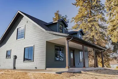 Image de Hilltop Family Retreat