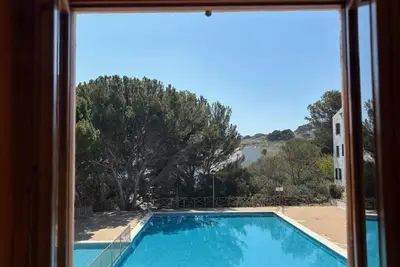 Image de Appartement · Arenal d'en Castell · 2 chambres · 3 lits · 1 salle de bain