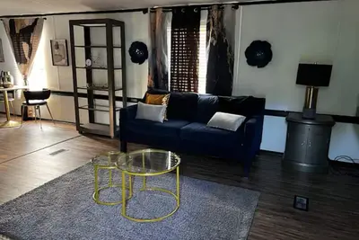 Image de Charming 2-bedroom manufactured Home in Stanton with serene peace.