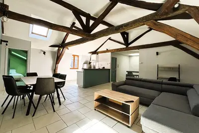 Image de Grand appartement sous les toits