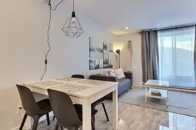 Image de Le Superbe | Mont St-Anne | Piscine & Sauna | Ac