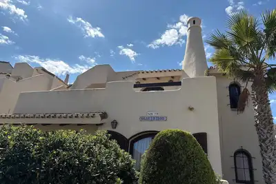 Image de Lovely Family Villa with views out to the sea.