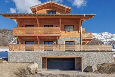 Image de Bel appartement R+1 chalet haut de gamme à 5 mn des pistes, proche Lac d'Allos