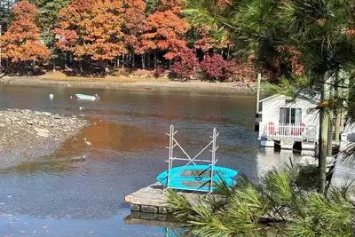 Image de Charming 2-bedroom house boat in Portsmouth with Ac, WiFi