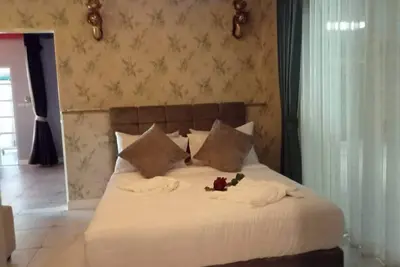 Renita 2br Villa w/ Indoor pool and Sauna