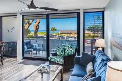 Image de Modern Oceanview, Pool, Beach, Whales! Video Tour! Last minute Deals!