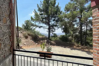 Villa Aura