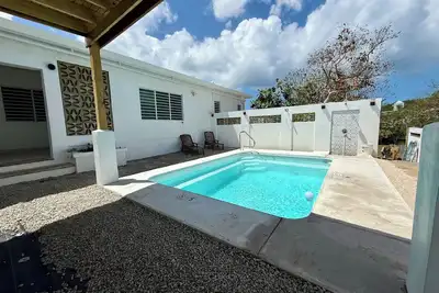 Image de Located close to Isabel Segunda Vieques, close to downtown 4 bedrooms w/pool.
