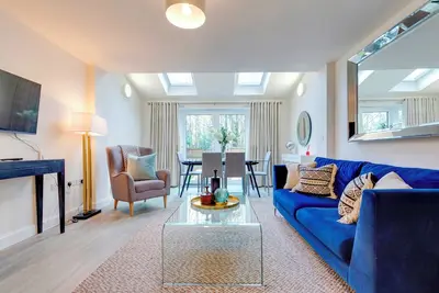 Modern and Spacious Townhouse with Own Carpark | Pass the Keys