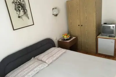 Image de Comfortable Budva Rooms with Easy Access to Sveti Stefan - Triple Room 5