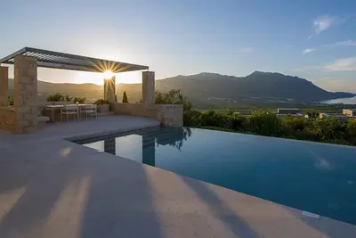 Image de Thrilling Kissamos Villa | Villa Thalassa Breeze | 3 Bedrooms | Breathtaking Sea Views | Private Outdoor Pool | Private Furnished Terrace | Peaceful Outdoor Ambiance | Prime Location
