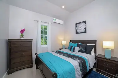 Image de Elegant 1-bedroom apartment with Ac and WiFi in Pleasant Buckleys