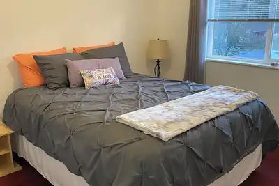 Image de Se Salem Oregon, Summer St Home 9 miles from downtown Salem 2 bedroom 2 bathroom