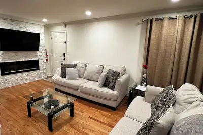 Image de Beautiful and comfortable home close to O'Hare airport