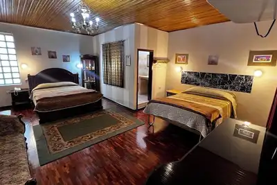 Image de Lodging in the center with gym and parking included.
