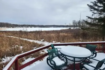 Image de Private Lake Retreat